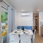 Villaggio Adria Kompleks wypoczynkowy *