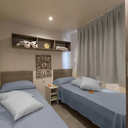 Villaggio Adria 假日公园 *