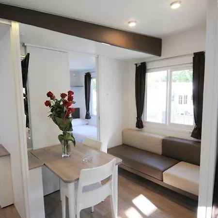 Villaggio Camping Adria Village de vacances *