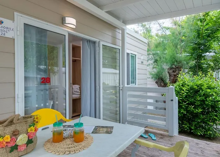 Villaggio Adria * カザル・ボルセッティ