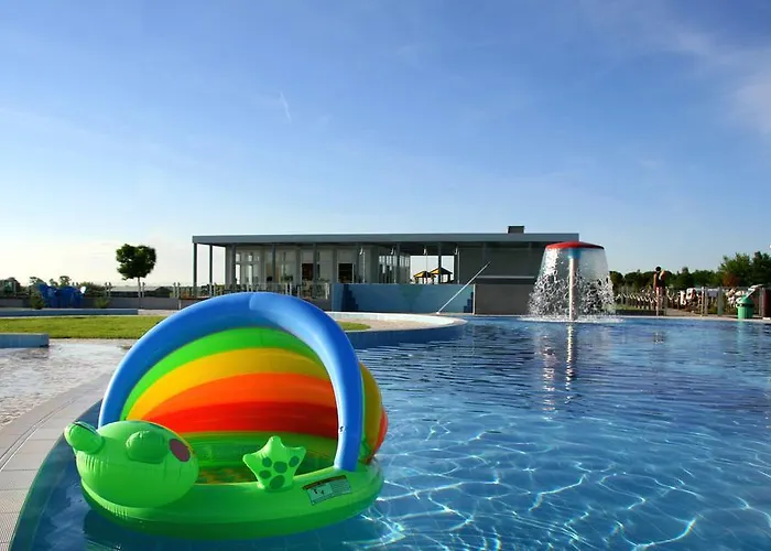 Villaggio Adria ホリデーパーク カザル・ボルセッティ